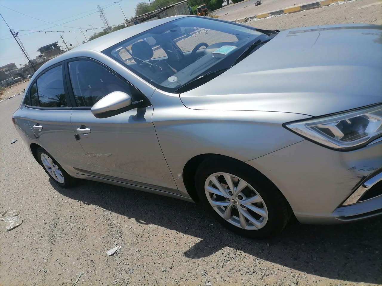 السلام عليكم امجي 5 موديل 2023 فئه الستندر رقم بغداد الدولي ماشيه 98 الف بحاله الوكاله والسياره بالحقيقه احلى من الصور وهاي كدامگم السعر 87 وبيها مجال مكان السياره واسط العزيزيه للاستفسار الاتصال على الرقم ***********
