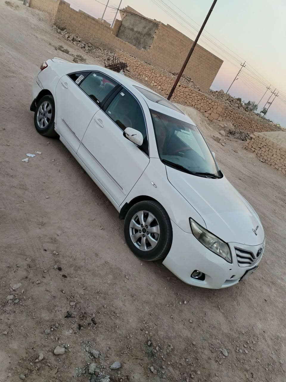 كامري للبيع موديل ٨محدثه11 بيه 3قطع وابيعك حزام كير محرك كفاله مكان السياره الانبار رمادي السعر 110وبيه مجال ***********
