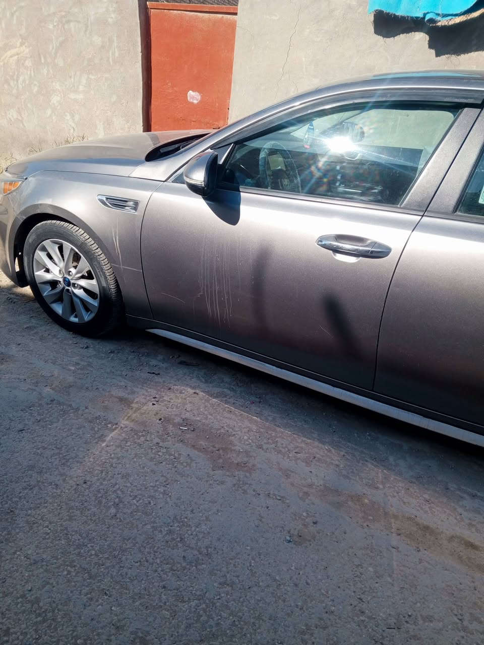 السلام عليكم عندي وبتيمه لبيع موديل 18 رقم واسط جاملغ الالمامي مبدل  مكان سياره  سومر اني مكلف بل نشر  رقم الهاتف ***********
