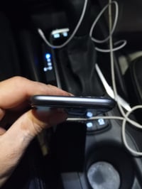 شباب ايفون 11 عادي ذاكره 64 بطاريهً 74 جهاز مكفولً من كلشي وما مبدل بي...