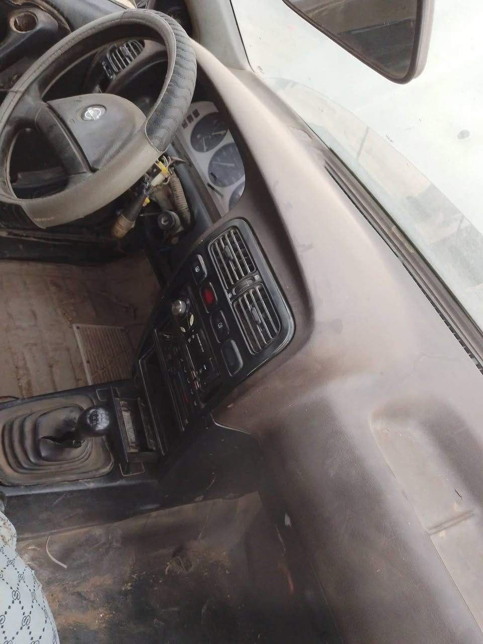 تفصيخ نيسان بريميرا شنو تحتاج موجود العنوان ديالى بعقوبة ***********
