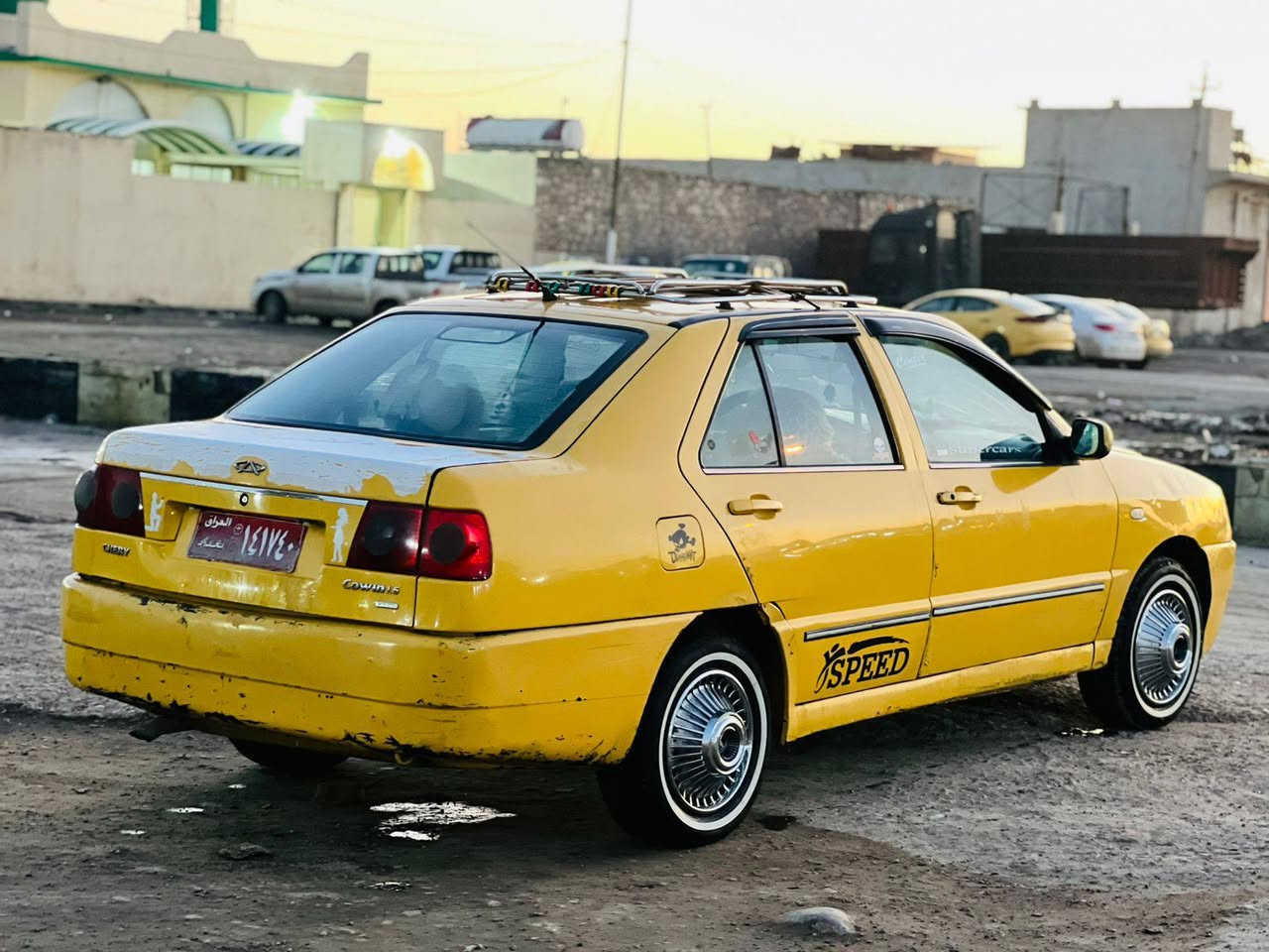 السلام عليكم كوين للبيع كاربون بانزين بيها تحويل هيئه عالمشتري  450 سيارة نضيفه مكينه وكير شرط  السعر 16وبيها مجال الشاري يتصل على الرقم وغير متواحد عالفيس  ***********
