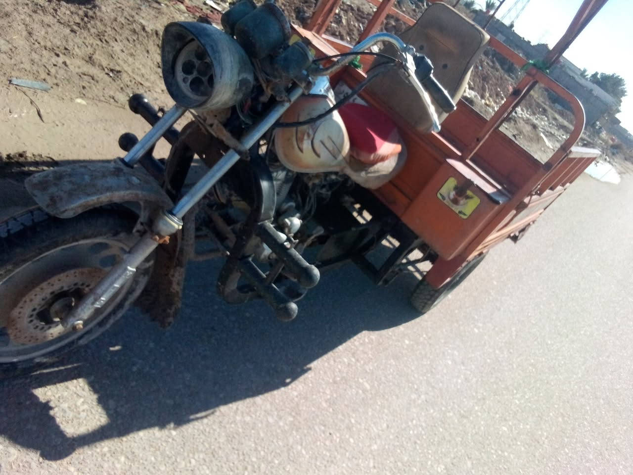 السلام عليكم ستوته البيع رقم وسنويه مكان البصره كرمت علي سعر 1800/***********
