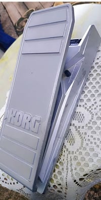 بدل كورج اصلي ابو خط الاصفر للبيع سعرة 300الف للتواصل فيس واتساب على ر...