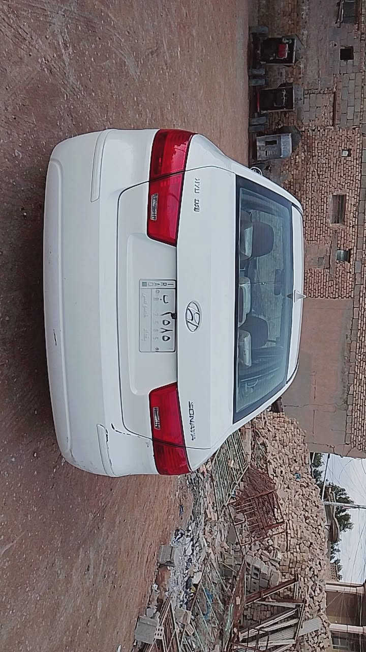 السلام عليكم
سوناتا 2009  امريكي حادث جاملغ فقط 
مصبوغه عام للجماليه رقم مميز 2585ب  بغداد
السعر 105 
***********
