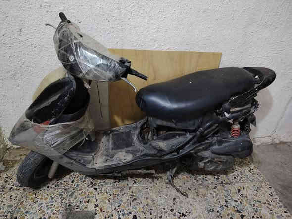 دراجه بريز كوم حديد سعر 150 بكاني المدينه الصدر شارع صيانة هذا رقمي ***********
