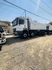 اكتروس للبيع تخم تاير مجموعه جيئف موديل 2004 حجم4144 مربوطه قاطره مقطوره 3 لوحات عربانه موديل 2025 جاهزه للعمل الاستفسار  ***********
