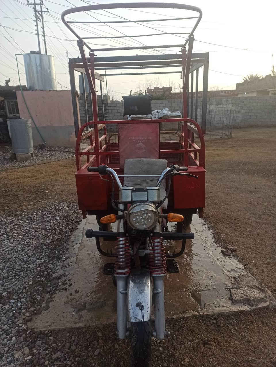 السلام عليكم ورحمه الله وبركاته اخوان ستوتة 2016 محرك 23 فحل عالي شاصي رگبه شرط الموقع جنوب الموصل ناحية القيارة قرية العوسجة السعر 800 وبيها مجال للطيبين + اوراقها كامله
الرقم: ***********
ملاحظة : المو شراي لا يطب خاص وتحياتي.
