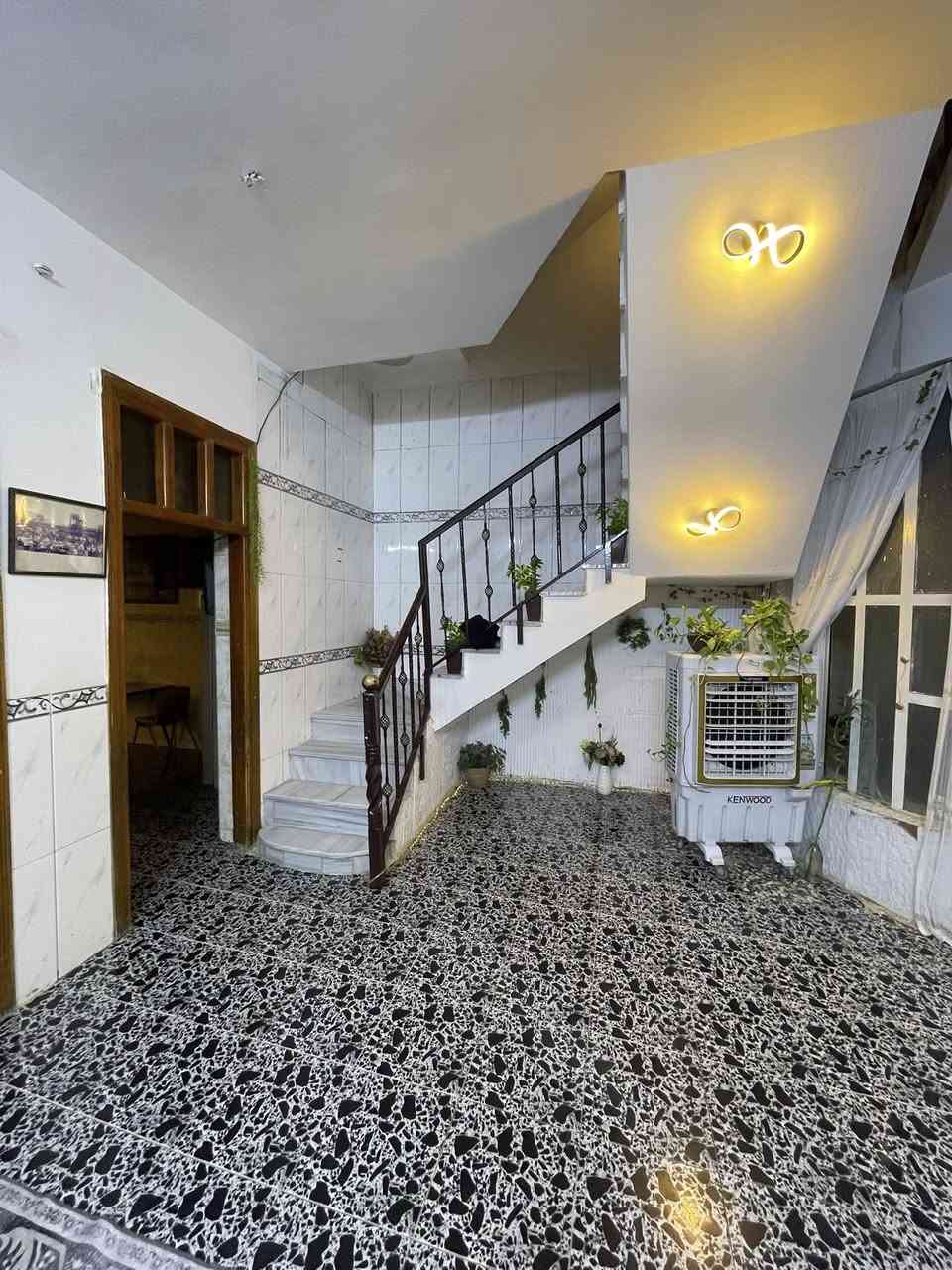 العنوان بغداد  حي اور 600 شارع عمار كوسوفي

المساحه 150  واجه 7ونص نزال20 

بيت نظيف من كل النواحي 

*********** 
***********

السعر 560مليون اكو مجال بسيط
