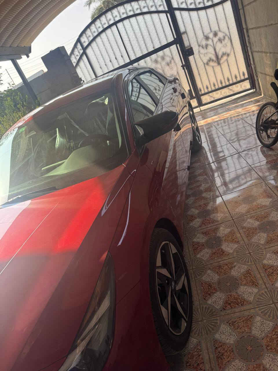 السلام عليكم.. النترا 2023فول موصفات عدا الفتحه.. رقم بغداد بسمي..ماشيه ٦٠.. التفاصيل كلها موجودة وصور الحادث كما موضح فقط قبق الجنطه.. مبدل بلادي. وباقى السيارة كفالة عامة .. سيارة جديدة بمعنئ الكلمه.. مال بيت.. السعر ١٦٠وبيها مجال حك الجيه..الاتصال ***********
