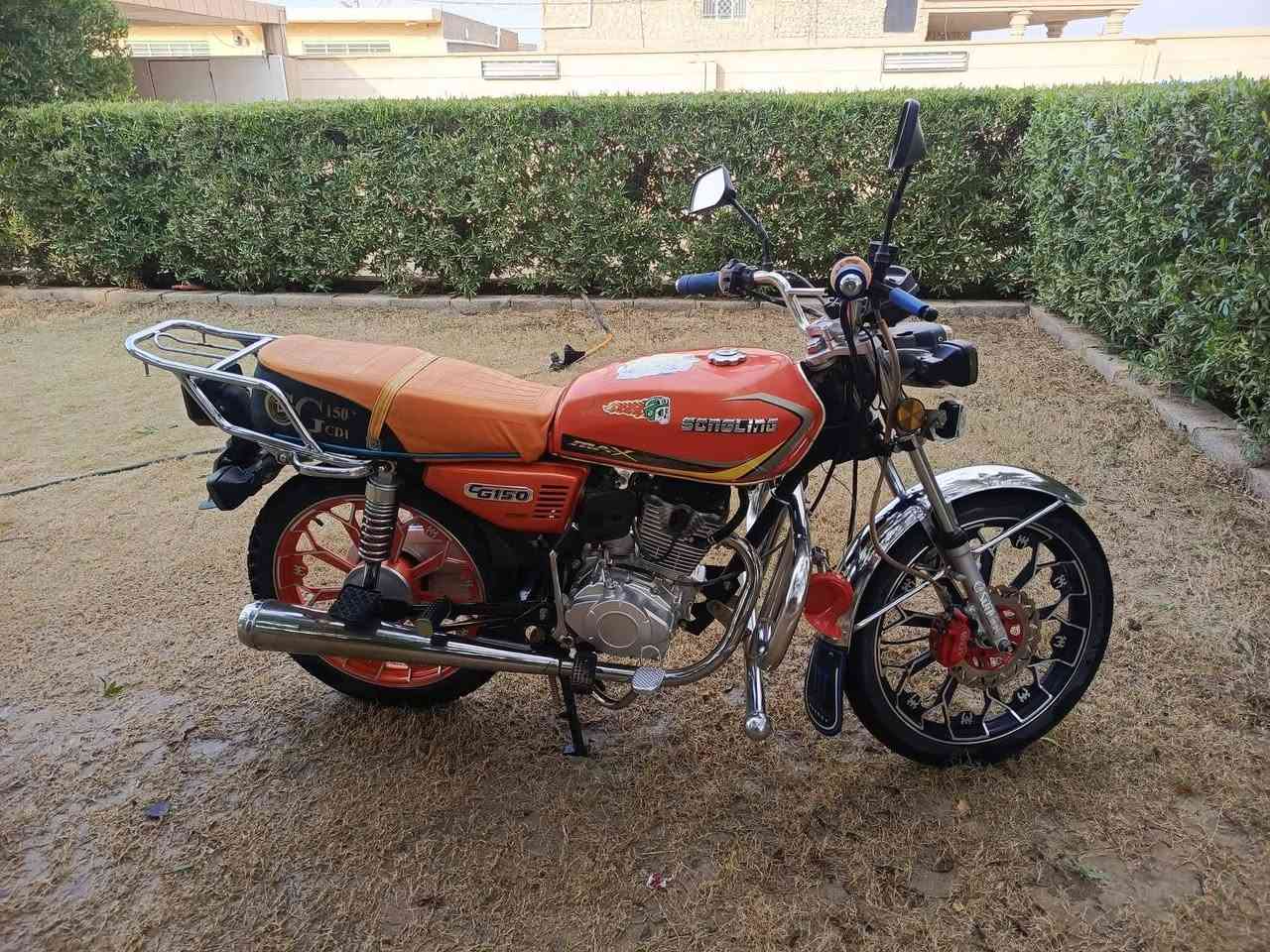 السلام عليكم
ايراني 24 محرك 200 مكفول سعر 750
ايراني 24 محرك 150 مكفول سعر 700
***********
