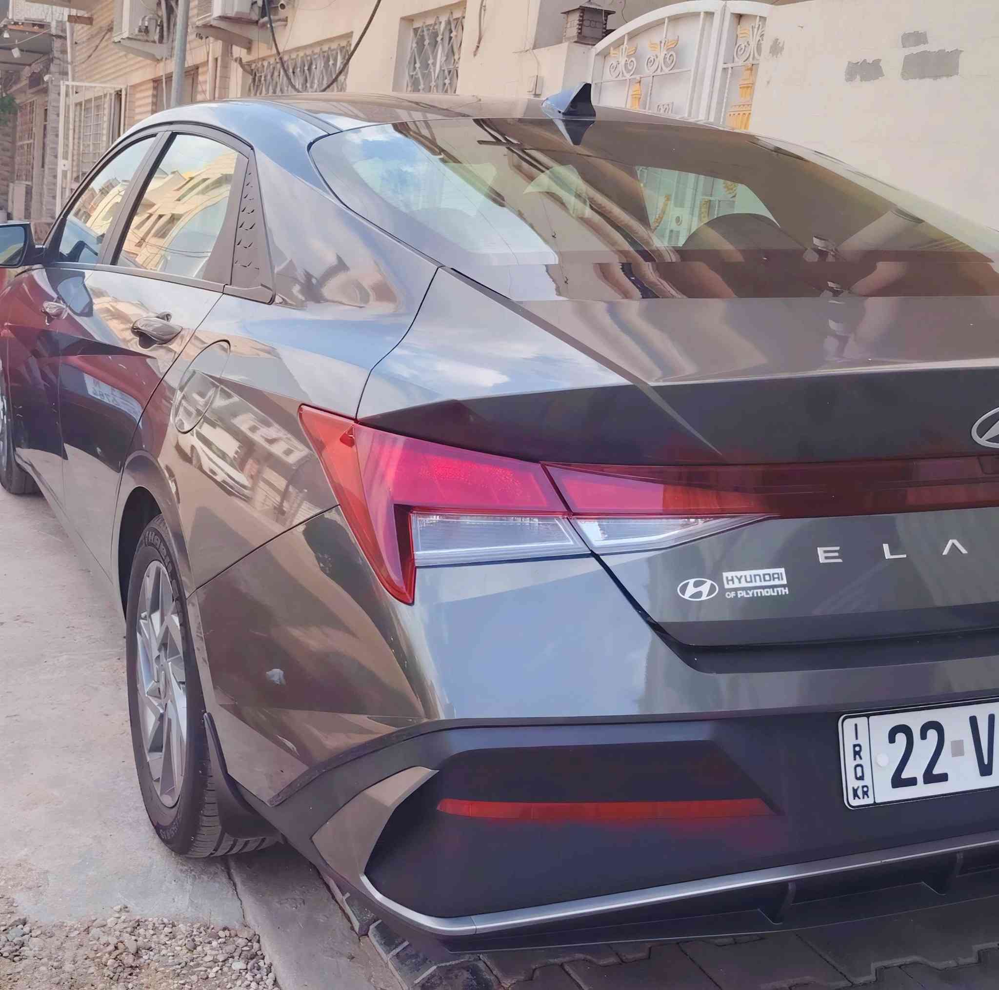 السلام عليكم
النترا موديل 24  بدون حادث بس جاملغ مفتوع او راجع نفسه يعني كلين 
مكينه 2000 دوش المرغوب
ماشيه 15 جديده مال جناي رقم اربيل مميز
فول عدا الفتحه
السعر 168 او بي مجال بصيط
مكاني كاظميه 
***********
