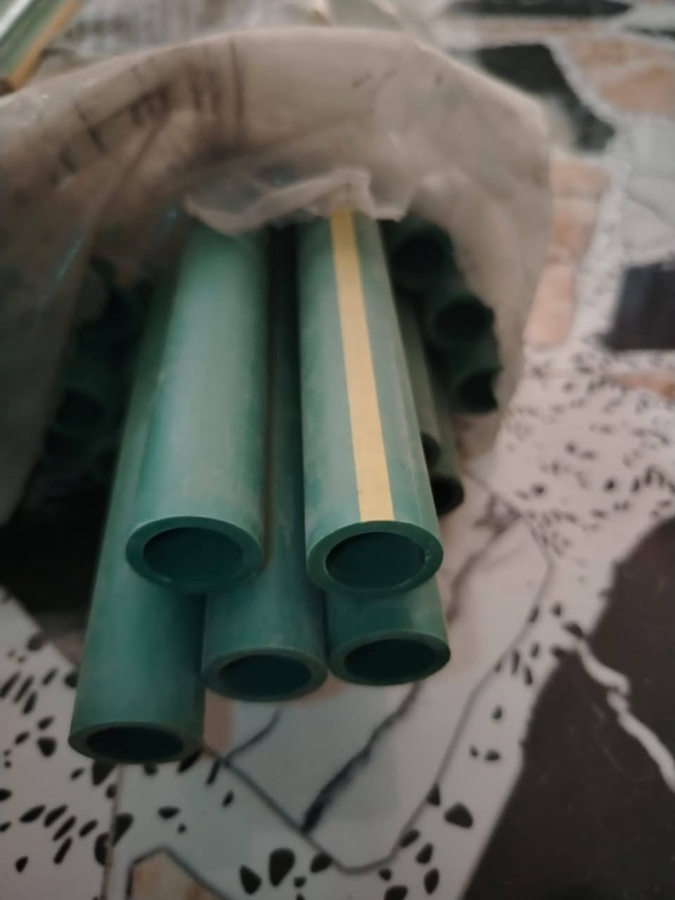 السلام عليكم غراض محل كامل اسعار جوة السوك  الأسعار   جوة كل صورة  واتساب 
***********. العنوان بروانه الهضبة
