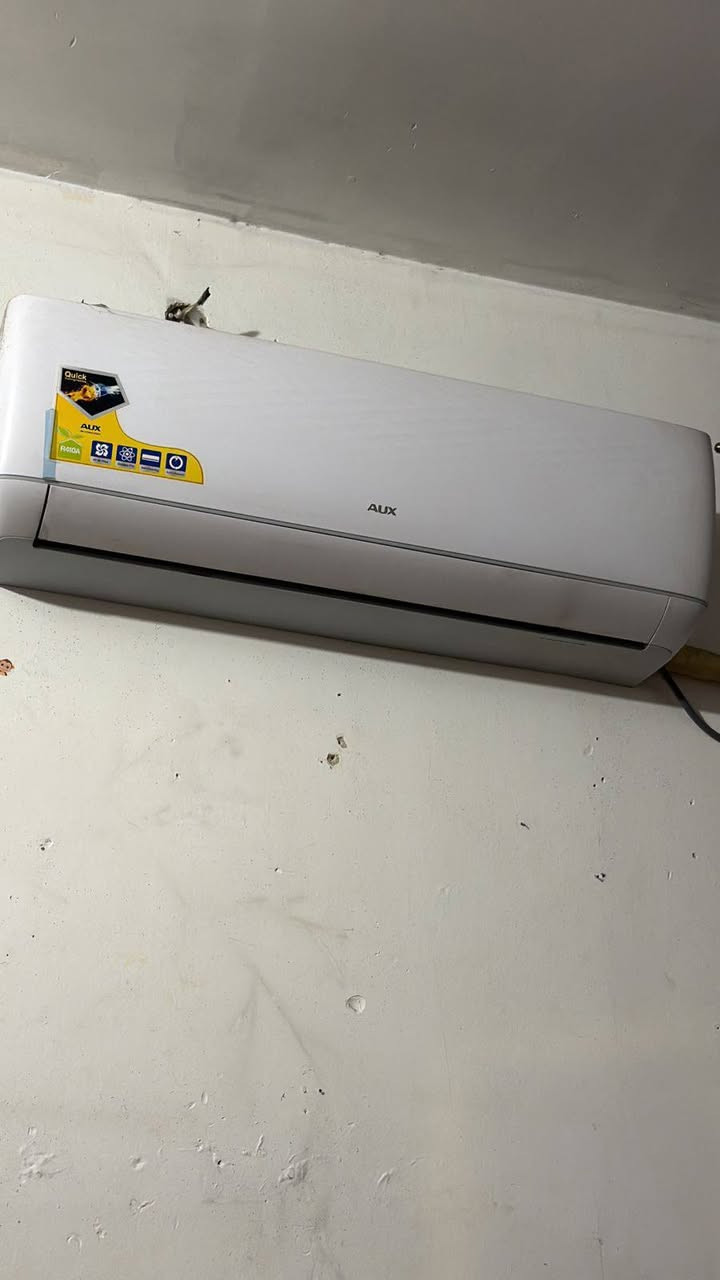 مكاني حي تراث شارع الشبكه
سلام عليكم سبلت طنين قليل استعماله جدأ نضيف السعر ٥٠٠ وبي مجال


**إذا كنت صاحب هذا الإعلان وتريد حذفه لأي سبب، رجاءا أرسل رسالة إلى الدعم الفني**