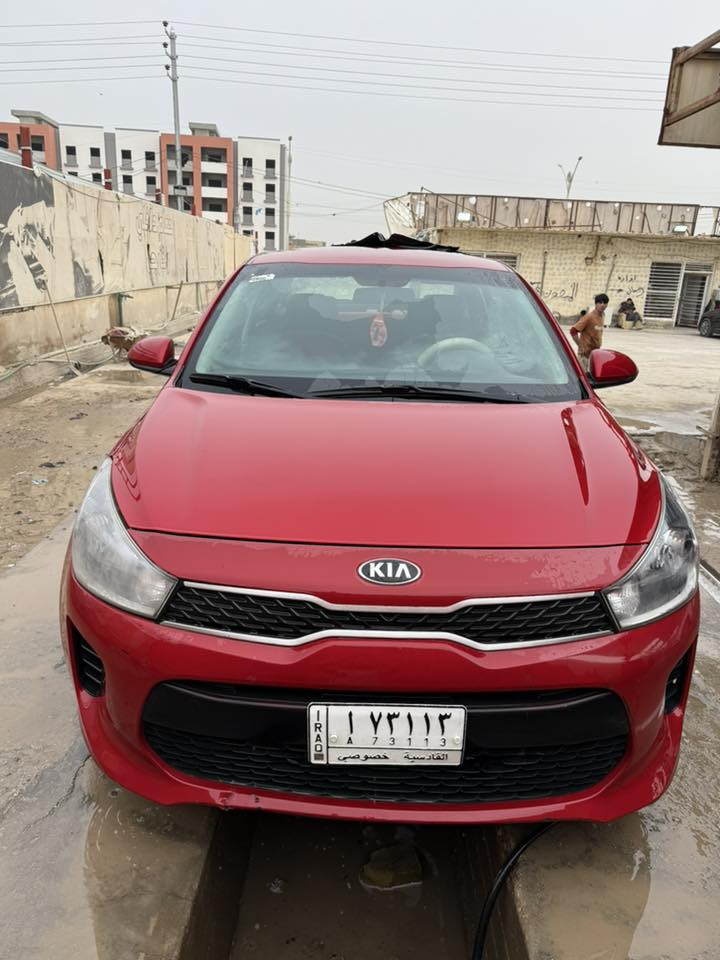 السلام عليكم
للبيع او مراوس …
كيا ريو موديل 2020 فئة S امريكي
مكينة 1600
نص فول 
شاشة كبيره كار بلي
فول تحكمات ستيرن
نضام سبورت وايكو
تدفئة فول تبريد ثلج
السيارة جديدة وحلوه وناعمه ماشية 54 ميل
غرفته نضيفه كلش 
حادثه من امريكا جاملغ عكس السايق بدون دواخل 
موجود صور الحادث خفيف 
وبيه طخطخات بسيطه هنا بالعراق 
الرقم قادسية سنوية لل2028 
السعر / 107
مكان السياره الديوانية / مركز 
اتصال فقط مامتواجد على الفيس
***********
