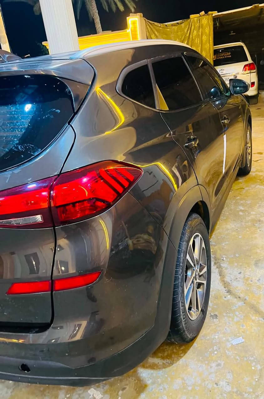توسان ٢٠١٩ وارد امريكي فول مواصفات عدا الفتحه 
تحويل مباشر
رقم بغداد
السعر ١٤٥ قابل للتفاوض
للاستفسار ***********
واتساب او اتصال
