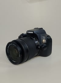 كاميرا Canon 250D • دقة 4K • عدسة 18-55