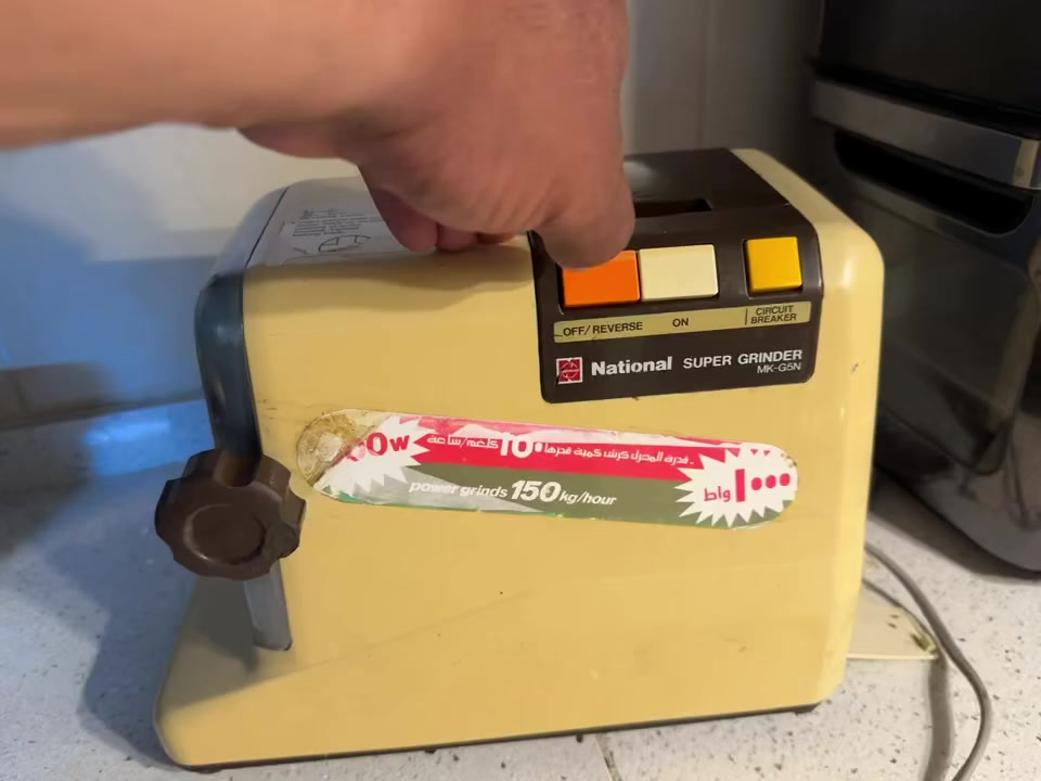 السلام عليك 
جي فايف للبيع   ناشينال شغاله كل نقص ما بيها
السعر ٣٠٠ مكاني بغداد ما عندي توصيل
***********٠ وتساب
