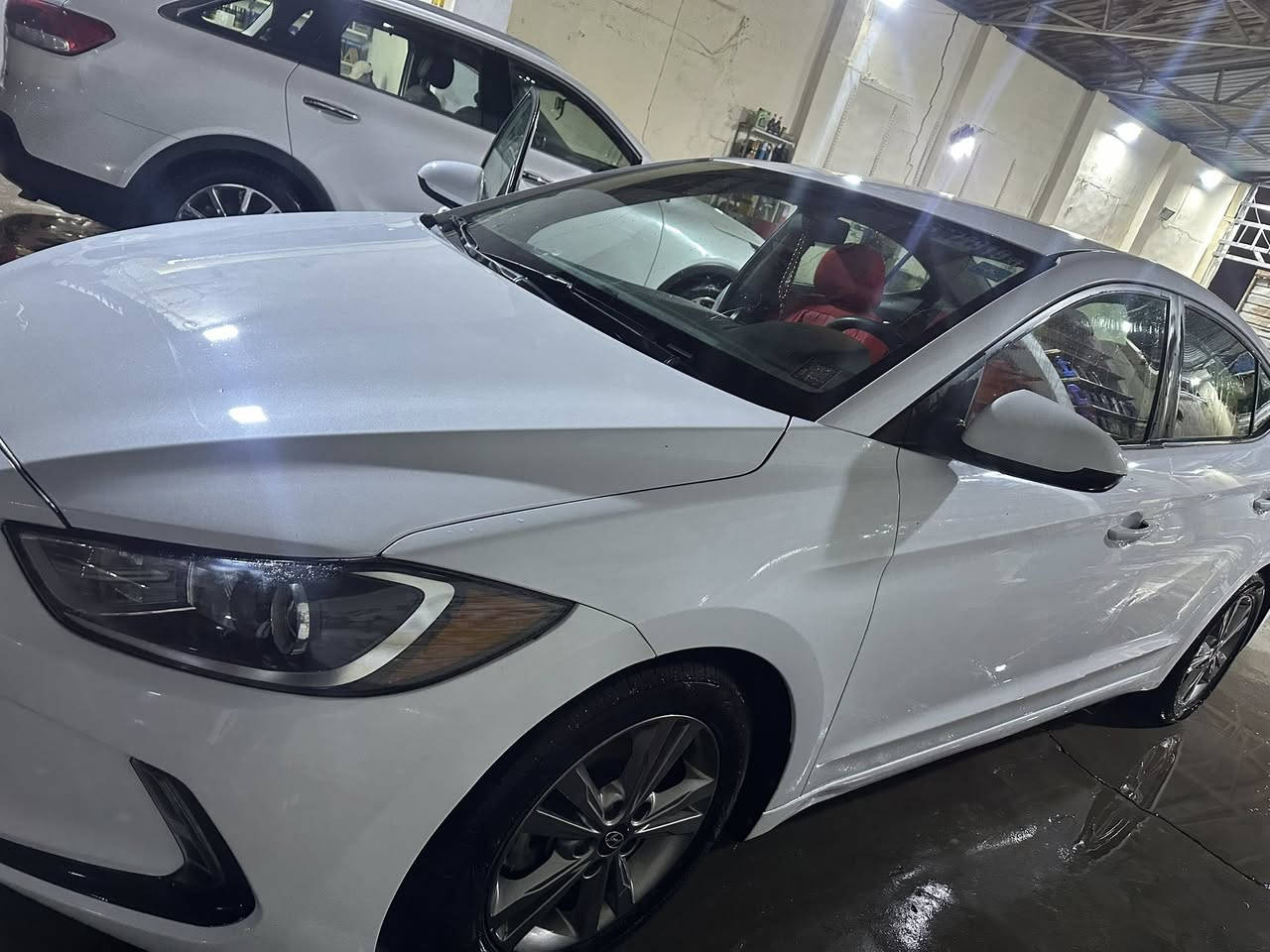 السلام عليكم.                                                                          النترا للبيع2017 
وارد امريكي الحادث موضح بالصور
مكينه ٢٠٠٠ دوش
مواصفات شاشه فقط
كير ومكينه كفاله عامه 
ماشيه ٦٣ الف
السعر ١٢٧ وبيهه مجال
مكانهه مدينة الصدر

***********
