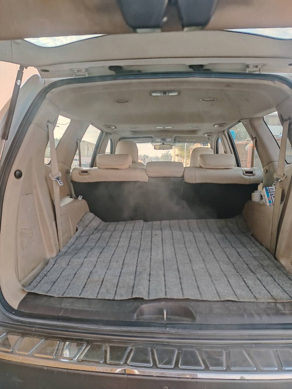  السلام عليكم اخوان كيا موهافي [ة 2012] الشركه بعده الاستلام  2019  - نظافة وفول مواصفات السياره بيه باب مبدل بل صندوك شويه صبغ  
المواصفات 
محرك 6 سلندر 
7 راكب 
فتحة سقف
دواخل جلد بيجي وكالة 

شاشة كبيرة + دبل كاميرا

فور ويل (4x4).
 تدفئه تبريد 

ستيرن كهرباء
ثلاجه بالجكمجه
تبريد مركزي. 3 قطع

رقمها بغداد الدولي  انكليزي حويل ثاني يوم

الموقع : بغداد

ماشي السياره 156