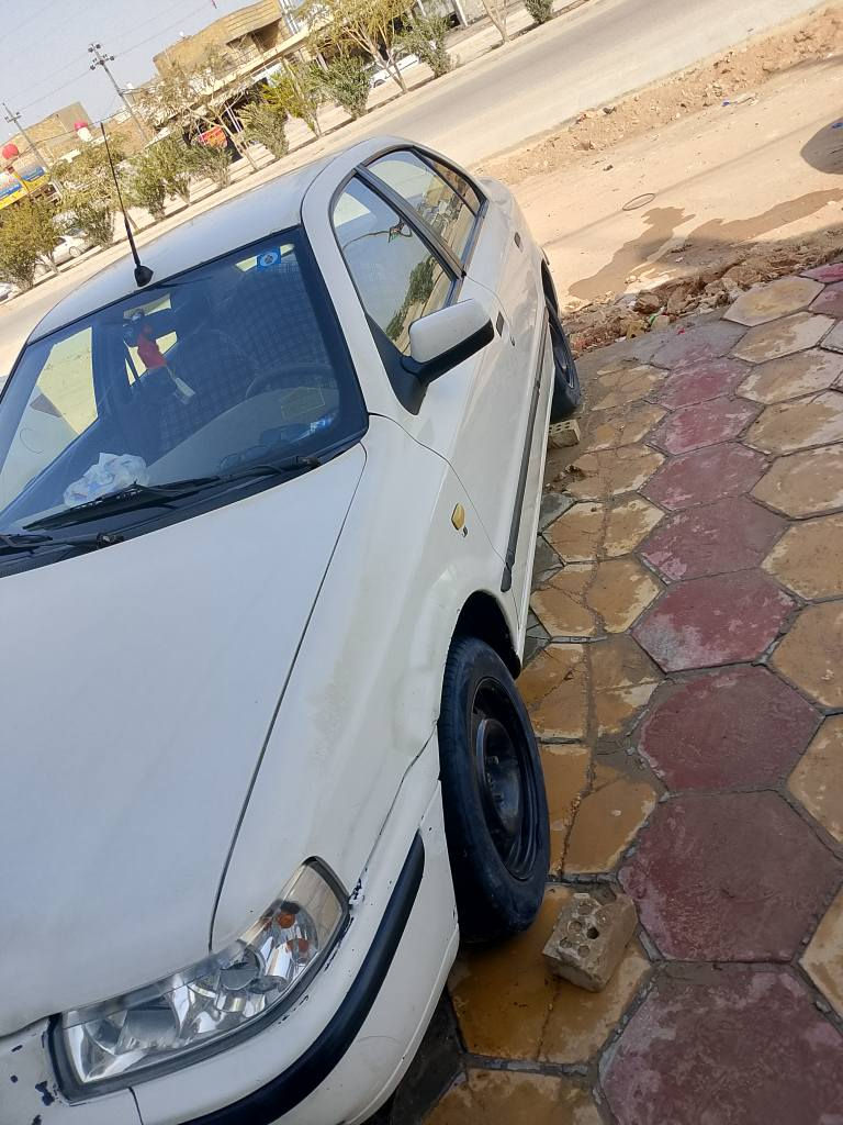 سمند موديل 2010 باسمي مداور ثانيوم هزه بعتهي سعر 40 وبيها مجال مكينه و كير كفاله كهربائيات شغاله كلها تخم تاير باتري جديد  شغل و اطلع وين ميعجبك للستفسار ***********  المكان نجف حي نداء النجف, العراق
