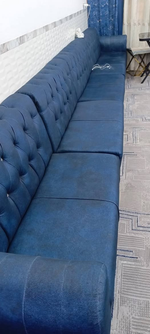 ديوان 18مقعد


**إذا كنت صاحب هذا الإعلان وتريد حذفه لأي سبب، رجاءا أرسل رسالة إلى الدعم الفني**