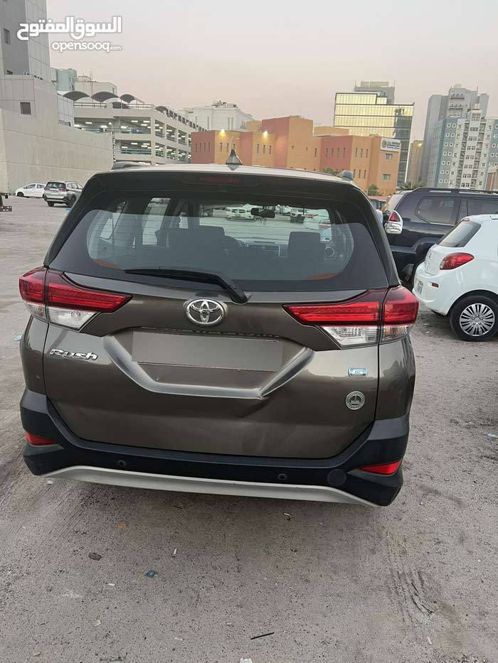 تيوتا راش موديل 23 وارد خليجي بيها صبغ تجميلي جاملغين والبنيد  تجميلي 7 راكب ماشيه100 قابل للزيادة رقم بصره انكليزي باسمي السعر 185 وبيها مجال للاستفسار الاتصال او واتساب *********** البصرة, العراق
