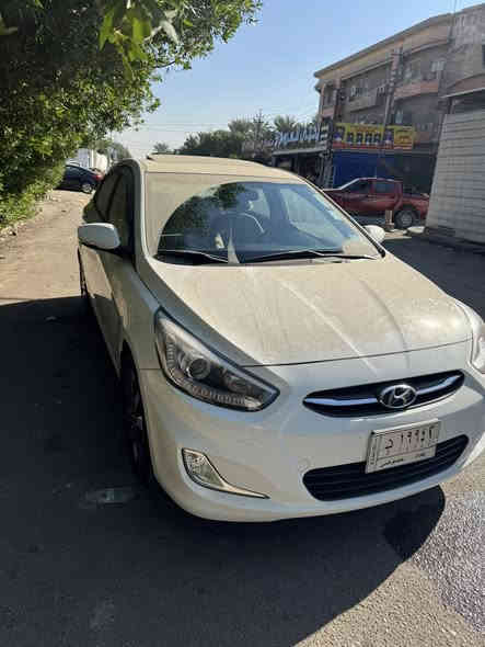 السلام عليكم 
اكسنت2016 السياره جديده لوك
مكفوله كلشي 
ماشيه 16 الف كيلو متر حقيقي شرط 
محرك كير صدر كله وضع الشركه
فحص 
سياره جديده جدا ارضيات الشركه بل جيس 
المواصفات فول 1/1 
فتحه سلايت 
اشاير مري 
داخل بيجي 
فول تحكم استيرن 
شاشه ايباد 
ويل حجم 16 تخم تاير جديد 
محرك 1600 
رقم بغداد
السعر133
مكان السياره بغداد زيونة 
رقمي***********
