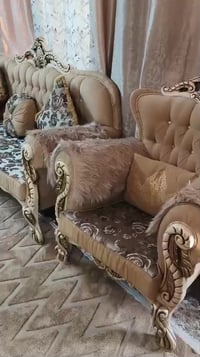 الغزاليه • صوفا • للبيع