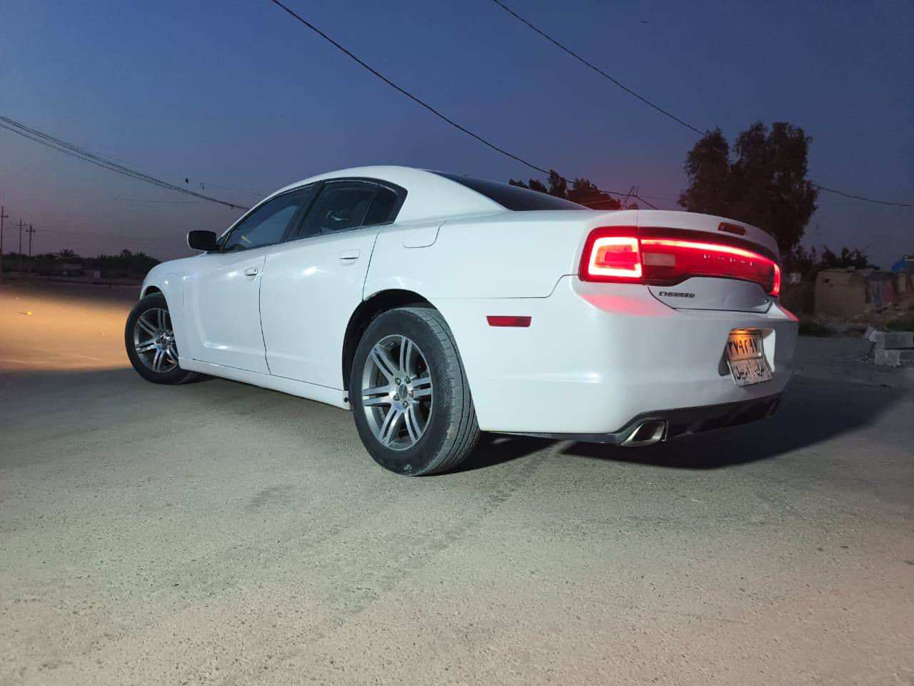 السلام عليكم
بيع فقط
*جارجر 2014
فول موصفات1/1 بصمه ما عده الفتحه 
*لون ابيض
*رقم ارييل شرط تحويل
♧بصمه + تشغيل عن بعد
♧شاشه كبيره
♧داخل اسود 
♧كشنات كهرباء+تدفئه+ تبريد
♧مكينه3600
♧كير مكينه مكغولات
♧حداديه جديده 
والسياره احلي من الصور
♧♧ملاحظه 
سيارة جملغ خلفي بدون دواخل
♕ مكينه وگير واكسل شرط
مكفوله 
♕شرط التحويل 
♕للاستفسار الاتصال ع الرقم
***********
♕مكان السياره واسط الصويره
.. رجاءً الى مو شراي لايعلق ولا يتصل
