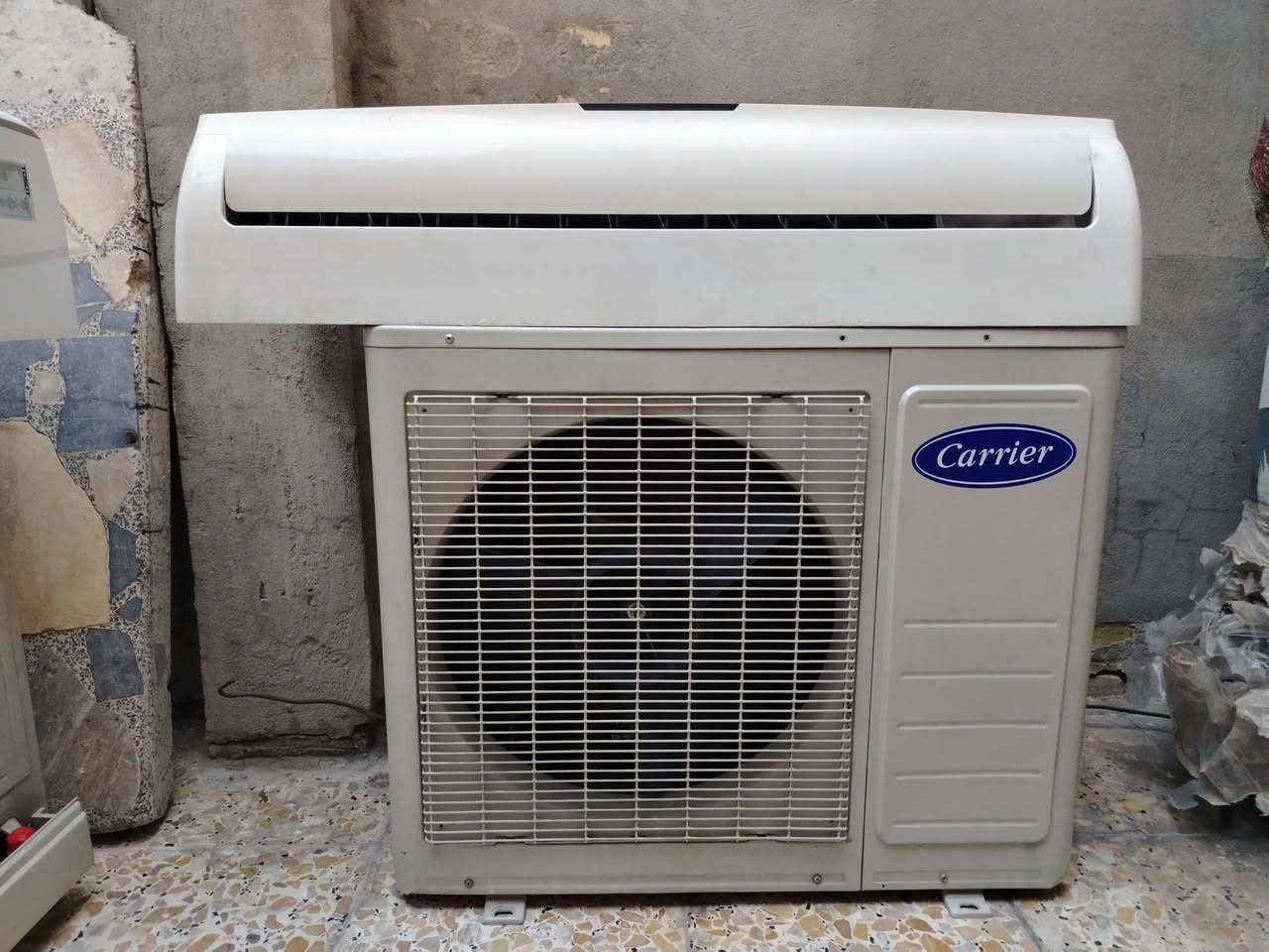 السلام وعليكم للبيع سبالت طن وطن ونص وطنين  نضيفات مداخلات تصليح بعدهن جدد شغالات غاز مقفول شركه 22و 410 الشراي يجي خاص او *********** مكان بغداد سيديه
