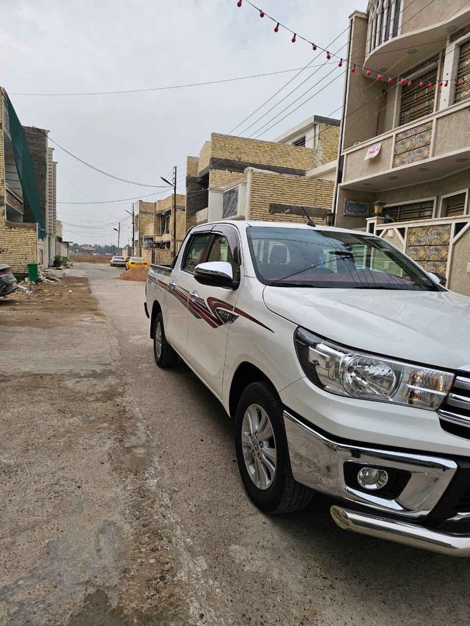 سلام عليكم بيكم موديل 2022 رقم اربيل اب اسمي جديد وسنويه وهزة جديدة ماشيه 92 سيارة مكفولة بصمة سيارة 
سونار ناشرة معه صور رايدها 280 بيها مجال بسيط جداا 
***********
