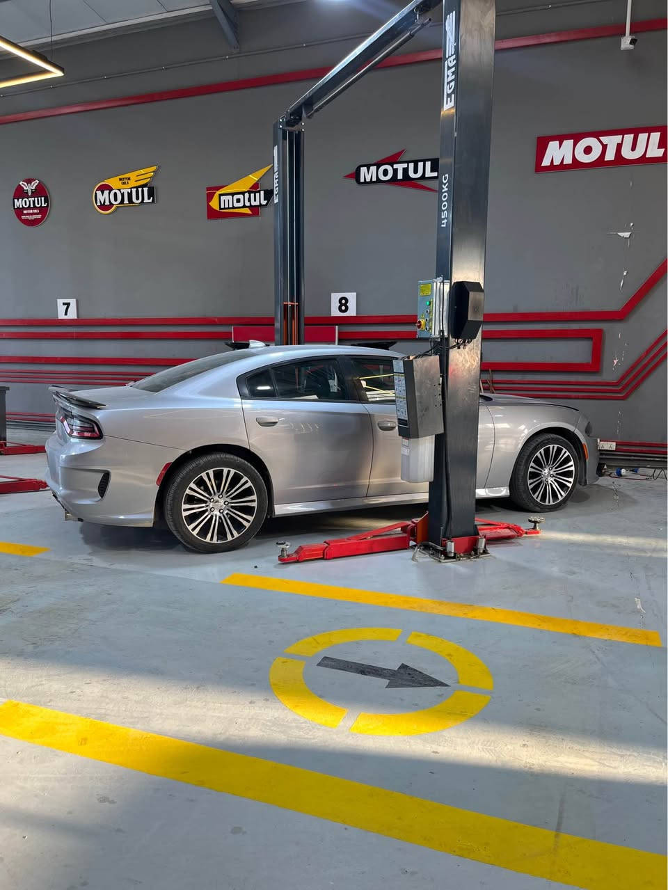 Rt 2016
مصبوغه حزام لاتكم ولاقمار  ولا دواخل السياره جاهزة 
رقم ذيقاو 
*********** النجف, العراق
