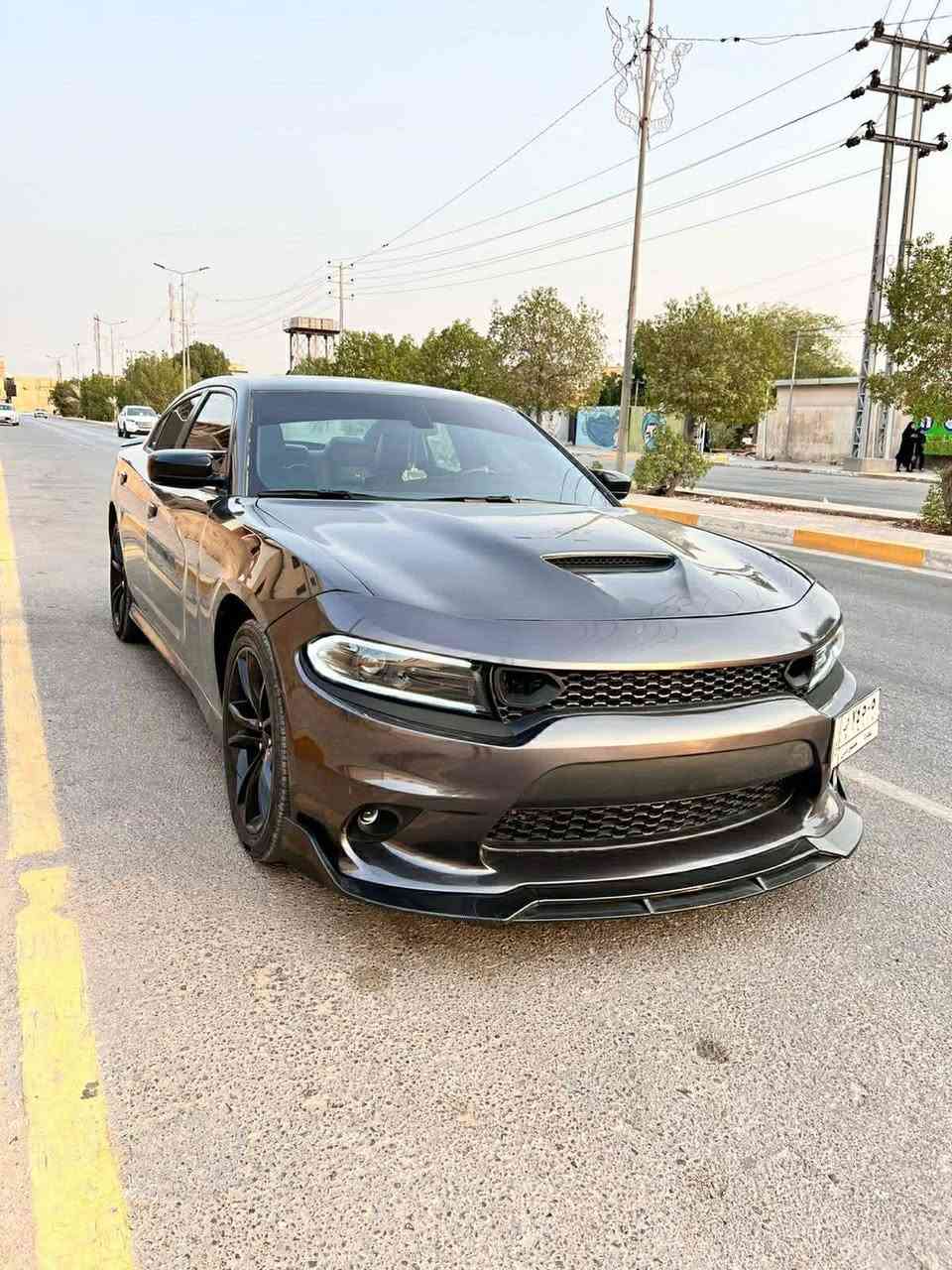 السلام عليكم
جارجر للبيع موديل 2019 فئة SXT PLUS فول مواصفات للاخير ومعروفه مواصفاتها  محدث دعاميه وبنيد ودوس SRT السياره ماشيه 63 ميل حادثها امامي السياره 3 قطع السونار موجود سونارها جديد رقم بغداد بأسمي وصور الحادث مرفقه مع المنشور
السعر 180 وبيها مجال للشراي
للاستفسار على الماسنجر


**إذا كنت صاحب هذا الإعلان وتريد حذفه لأي سبب، رجاءا أرسل رسالة إلى الدعم الفني**