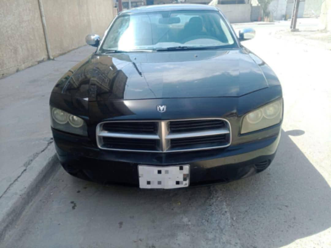 سلام عليكم جارجر 2010 محرك 5700 كير محرك كفاله سياره فول نضافه متوئمه طبق الاصل سنويه عضم عاج مراوس فقط حسب القناعه شعندك سياره نزلها تواصل واتساب *********** مكانها بغداد
