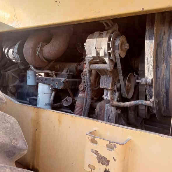 سلام عليكم للبيع شفل فور كاوه حجم 365 2001 سنويه ولوحات قماره ام الجام كهربائيات كلها شغاله محرك نيسان
6 سلندر طخم تاير جديد مكينه نضيف كلش 1 ليبر مكينه 
جهازه للعمل تحويل ثاني يوم  السعر 205 وبي مجال 

العنوان واسط الصويره المعارض الجديده 
الاستفسار 
***********
***********
