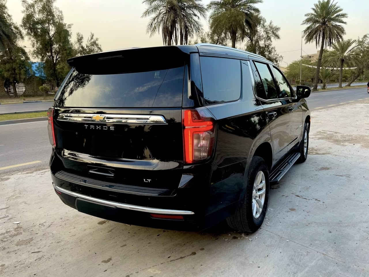 لسلام عليكم
تاهو LT 2023
ماشيه 30 الف 
كشن منفصل vip 
وارد امريكي مكفوله من الصبغ فقط بارد شبر بنيد 
السعر 55 الف 
مكان السياره زيونه 
***********
