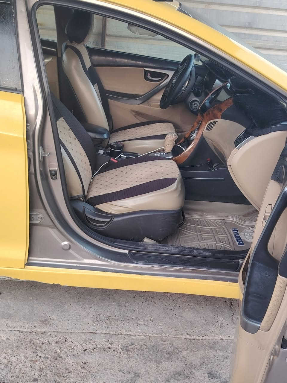 النترا للبيع موديل 20012 أمريكي سياره خير من الله كير جديد محرك جديد 1800 صدر تبريد عنوان تاجي سعرها 100 بيها مجال بصيط شراي يتصل *********** بي وتساب
