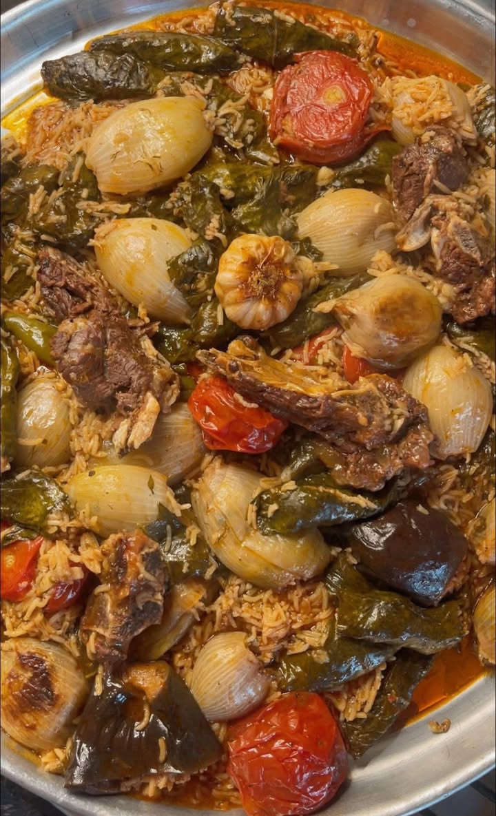بيع مباششششر😋🤳🏻🤳🏻🤳🏻🤳🏻 للغداء والعشاء

اطلب طلبك بكل راحه من مطبخ  ملوكه طبخ بيت نضافه وطعم مرغوب 🙏🏻❤️

1️⃣العرض الاول 🔥ب  20الف فقط عرض الصينيه العائليه🔥

😋قوزي  لحم 20

😋كبسه لحم 20

😋دليمه لحم ب20

2️⃣العرض الثاني🔥   ب 25 صينيه قوزي لحم مع نص دجاج 

  من مطبخ مأكولات ملوكه😋

للطلب مراسلتي على الخاص او الاتصال على الرقم ***********

توجد خدمه توصيل لجميع أنحاء الصويره 🛵🤳🏻🛵🤳🏻

🔥 🔥
