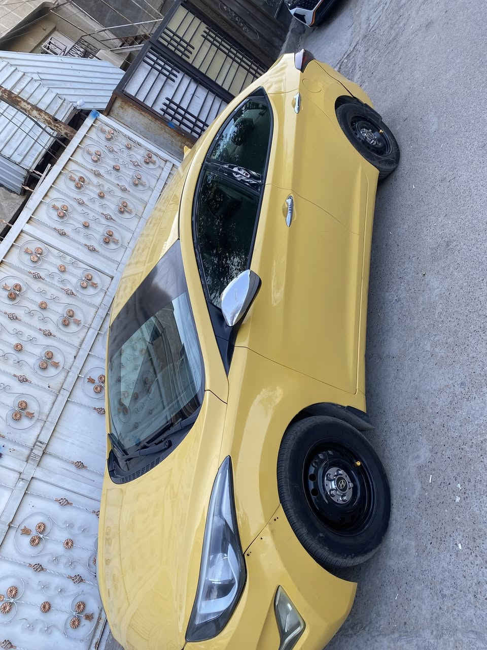 للبيع النتره تكسي 2012  (( سعر ٩٣ورقه ))
وارد امريكي حادثهه جاملغ وبنيد مواصله لا شاصي ولا لغد
سياره ليبل واحد 
تبريدهه ثلج، ذاك صيف مبدل فريز وكمبريسر 
بيهه تخم تاير جديد
ومكينه جديده 
ومبدل صدر امامي كامل ، ودبلات خلفيه 
مابيهه اي شي نقص 
سياره رقم بغداد بأسمي 
تحويل ثاني يوم 

مكان سياره بغداد بياع حي الرافدين سعرهه ٩٣ ورقه


**إذا كنت صاحب هذا الإعلان وتريد حذفه لأي سبب، رجاءا أرسل رسالة إلى الدعم الفني**