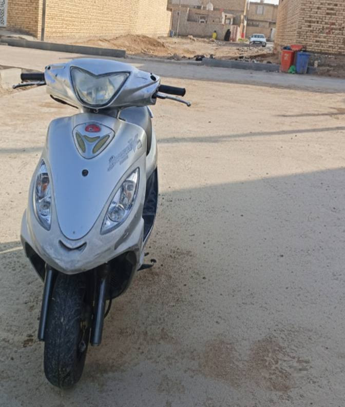 للبيع دراجه كامكو V2 مكينة 150 ‼️
السعر : 650 وبيها مجال قليل 💵
مكاني : شطرة_الحولي 📌
اتصال+واتساب : *********** 📞
