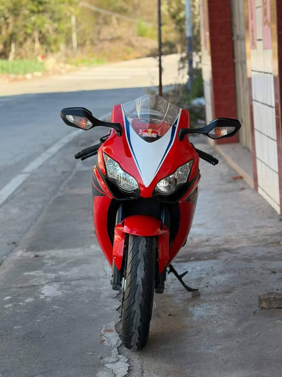 CBR1000RR
2009
39ورقه
ضمان  محرك گير بدون حادث
هزا دراجه بل خارج 
بعد ٤٥-٩٠ من دفع وصل سليمانيه
***********
***********
***********
اعزا كرام كل دراجات بل خارج بعد ٤٥-٩٠ وصل 

أعتذر إن تسببت هذه المنشورات في مشاكل لبعض الأشخاص.

أي شخص لديه شركة نقل في الصين أو اليابان، سأرسل الدراجة النارية إليه. جميع الدراجات النارية أرخص.
٥٠٠$
وبالمناسبة، هذه الأسعار صحيحة.

لقد صُدم بعض الناس بشدة، يا أعزائي.

أؤكد لكم أنني سأجعله أرخص آنشالله 
شكران للمدير كروب

‏https://www.tiktok.com/@madeinjapan919?_r=1&_t=ZS-92jOpMF0D3q

‏https://www.tiktok.com/@samuraiskill1?_r=1&_t=ZS-92jOrywJb6u
 یمکن تابعنی علی تیک توک
