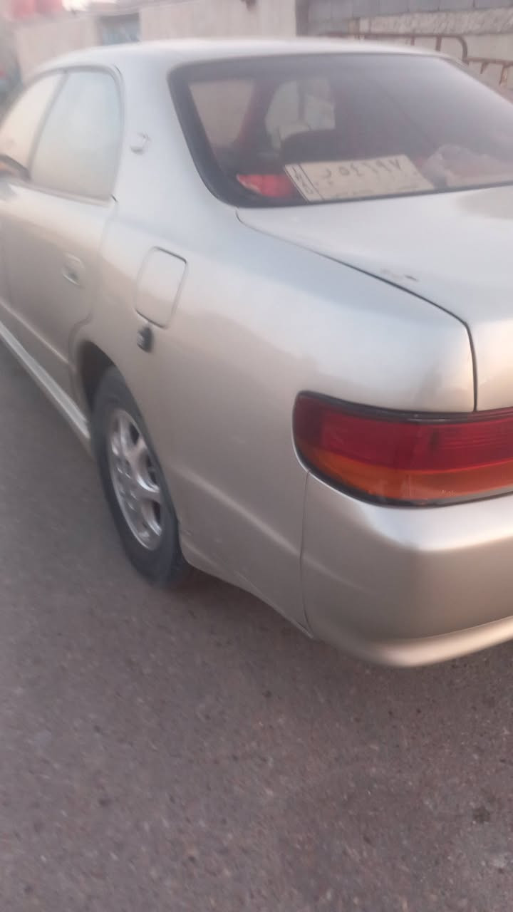 شيزر نفخ مكفول كصه ونقل سنويه منتهيه رقم بصرة مكان بصرة دور الشرطة مكينة وكير ونجي شرط السعر 38 لاستفسار اتصال ***********
