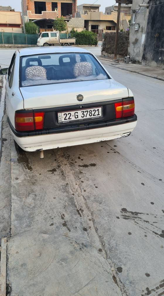 اوبل فكترا 
موديل ١٩٩١
محرك ٢٠ اوتوماتيك 
بي بطاقة بنزين 
سنوية منتهيه 
كير محرك كهربائي بشرط 
بيع فقط خابرني و شوفه سيارة ما اتعامل من موبايل 
0:7:7:0:1:3:8:1:3:7:8
0:7:5:1:1:2:1:4:0:0:3
اوبل فكترا 
موديلي ١٩٩١ 
كير اوتوماتيك 
بيتاقةي بةنزيني هةية 
سةنةوي بةسةر جوة 
كير و مةكينة و  كارةبايي بةشةرت 
بوفروشتن تةنها تةلةفون بكة و وةرة سةيري بكة لة موبايلةوة مةعامةلة ناكةم كركوك, العراق
