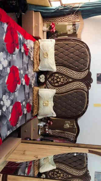 من رخصت الدمن سلام عليكم ورحمه الله وبركاته اخشاب مال غرفه كامله للبيع نوع تركي  اخشاب كلش حلوه وسعره مناسب السعر 375 قفل سعره نال جهاز الله وكيلكم المكان النجف الاشرف شارع السبيس الرقم ***********
