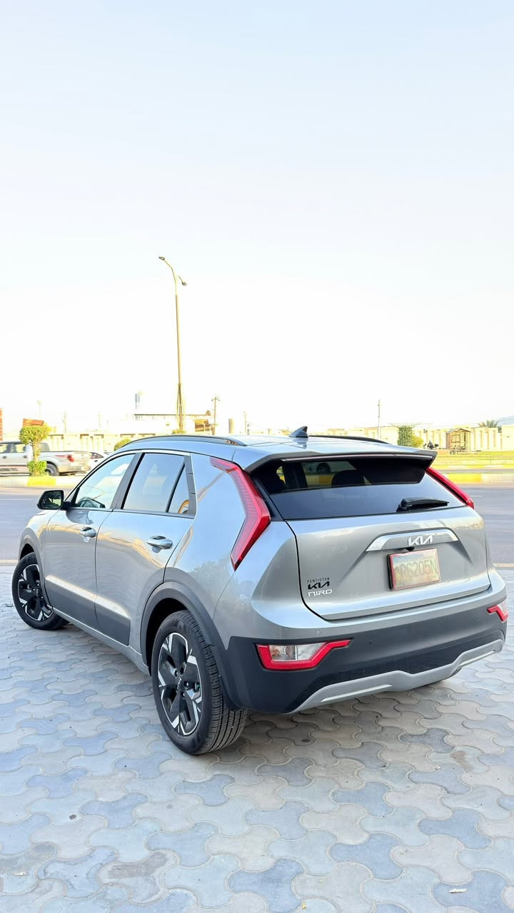 🚗 كيا نيرو  2024 كهرباء بالكامل

محرك كهربائي تمشيك 500 كم بالشحنة الواحدة

اقتصادية جداً  ومناسبة للاستخدام اليومي

✨ المواصفات:
حساسات امامي خلفي 

✔️ تحديد مسار

✔️ نقاط عمياء

✔️ وضعيات قيادة

✔️ مثبت سرعة

✔️ شاشة متصله تدعم car play+ كاميرا خلفية

✔️ نظام مانع الانزلاق (Traction)

✔️ سايد بريك بصمة (إلكتروني)

✔️ تدفئة مقاعد ومقود 

مقاعد جلد 

السيارة جاهزة

بيها جاملغ صبغ جهة السايق 

📍 الموقع: (الفلوجة  )

💰 السعر: (139$)

📞 : (***********)
