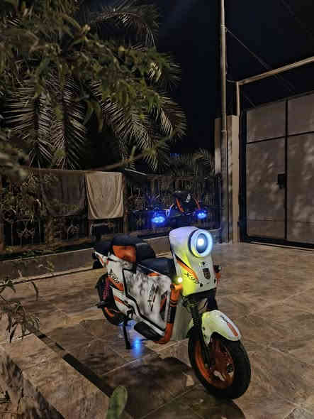 نوع الدراجه X900 المديل2025 السعر 400 و وبيها مجال  الرقم /***********
بيها ضعف ب البطاريات 
العنوان / البصره ابو الخصيب
