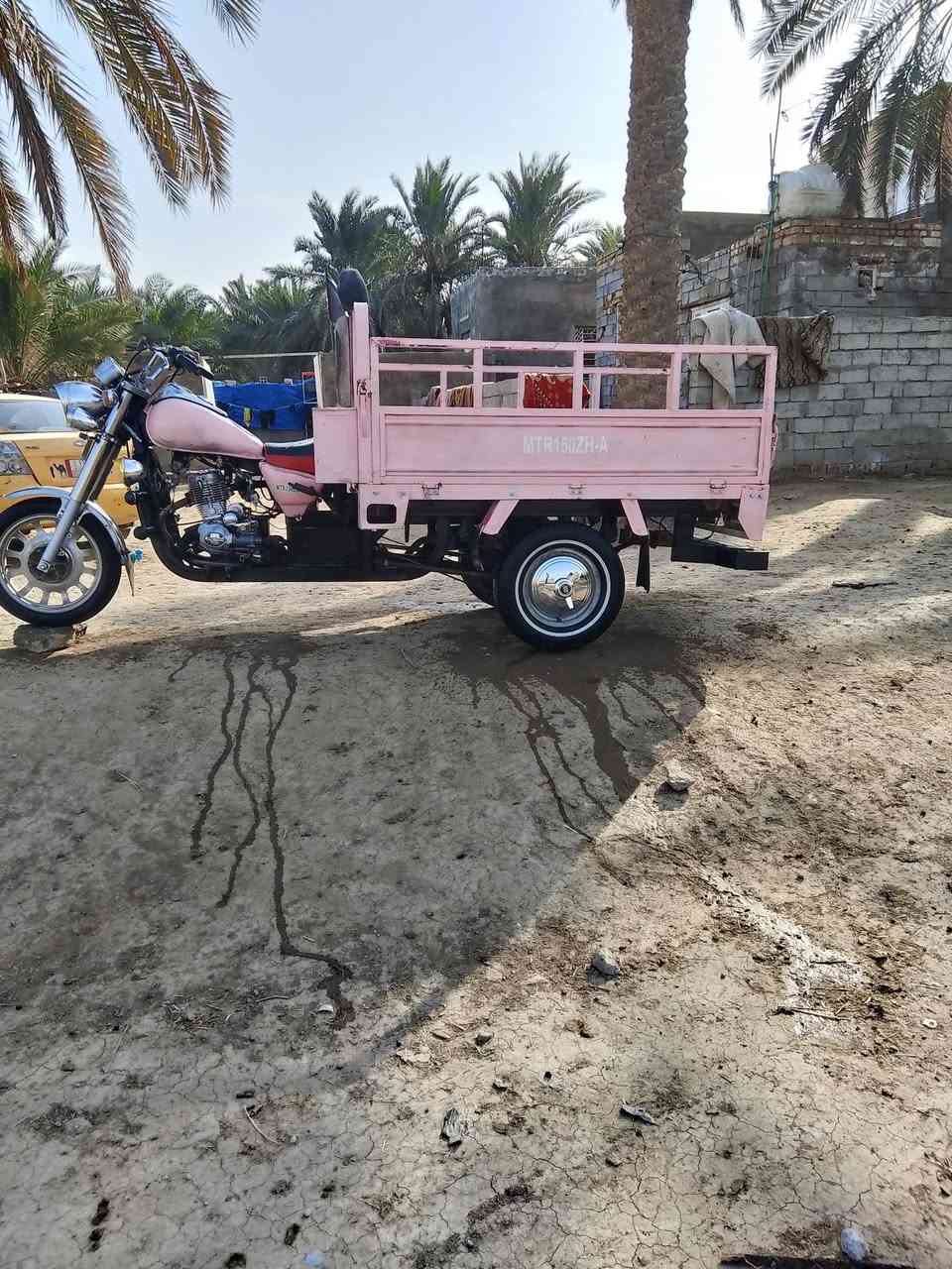 سلام عليكم ستوته البيع امتي ار موديل 19رقم وسنويه نجف وسنويه 29 محرك 24 جهزه مجهزه  مكاني أبو صخير مفرق غماس رقم بيه وتساب ***********
