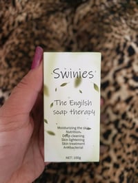 بنات • مكياج • بضاعة تخبل