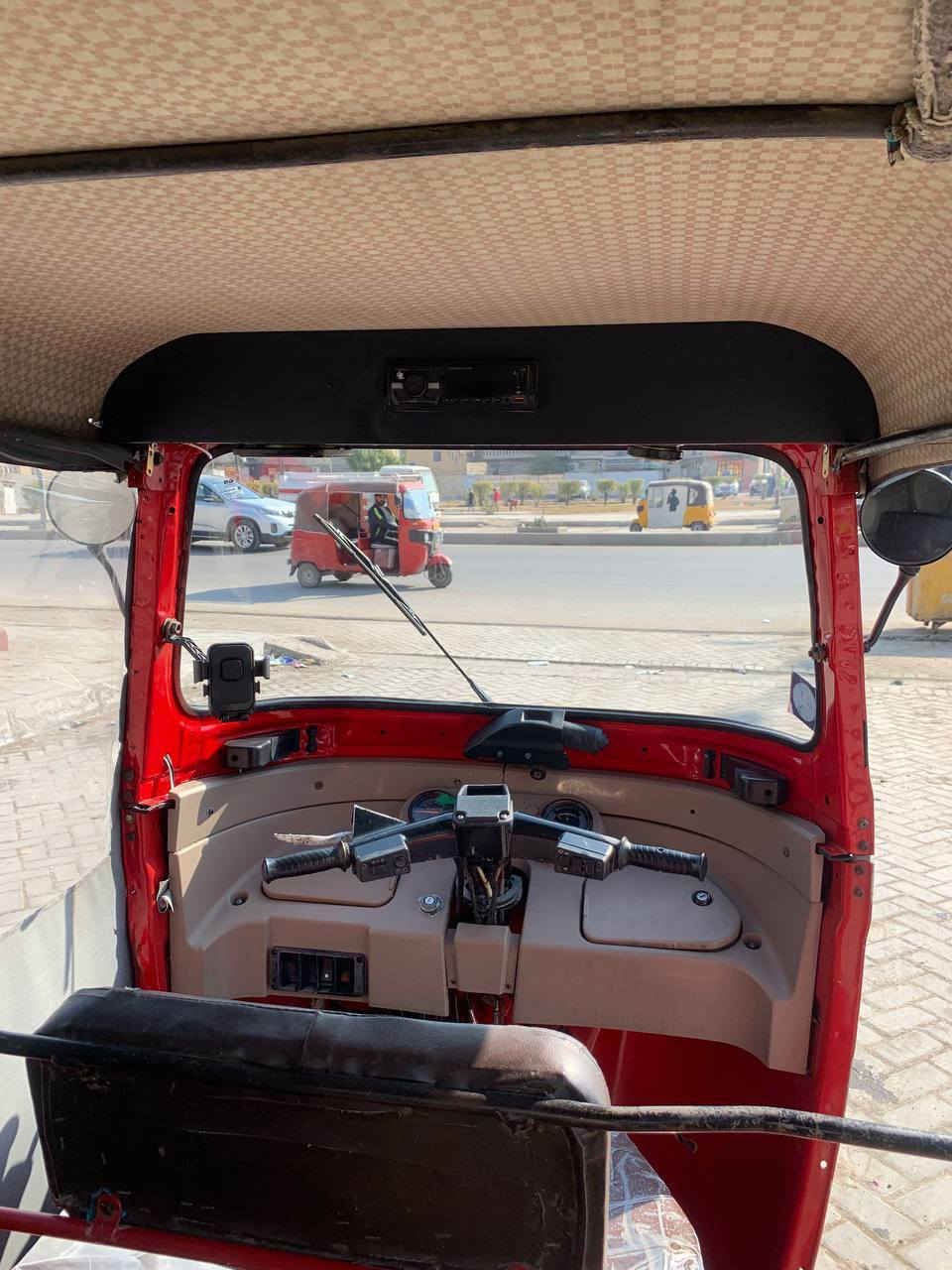 السلام عليكم تكتك موديل 2018
التكتك كامله و خير من الله التكتك رقم و سنويه انكليزي ب اسمي تحويل ثاني يوم السعرر 5 مليون و بيها مجال مكاني بغداد مدينه الصدر
***********
